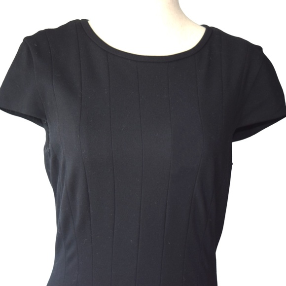 Escada Black Cap Sleeve Pleated Dress. Viscose Blend. Size 36 (US 6) - Picture 2 of 6